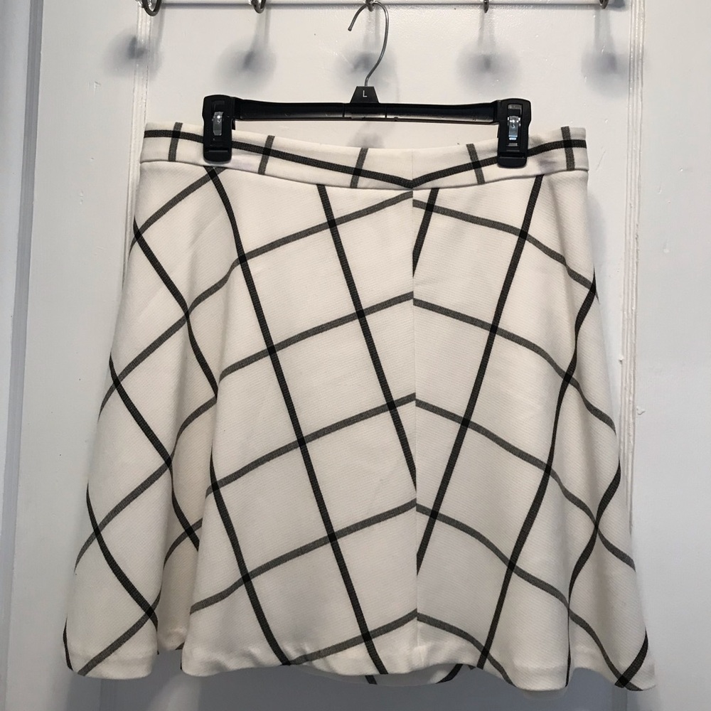 LOFT White + Gray Plaid Skirt